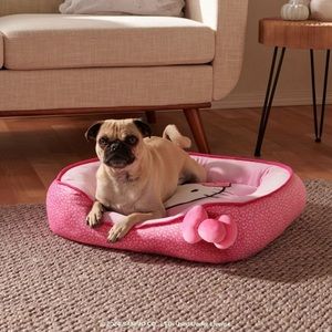 Hello Kitty Sanrio | Pink Plush Pet Bed